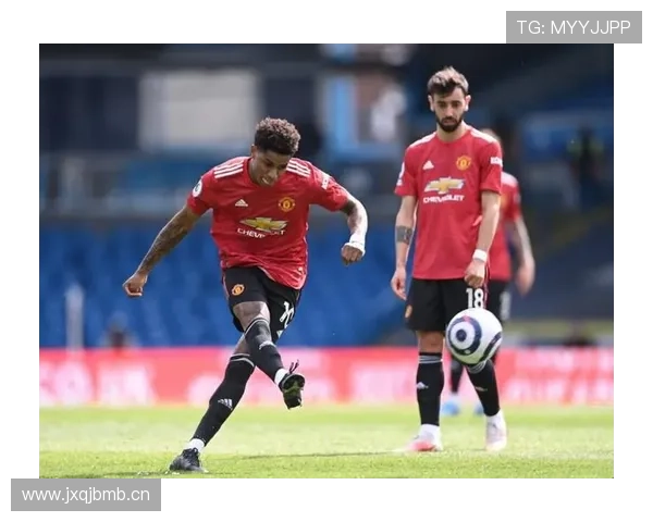 拉什福德对阵顶级后卫时的速度优势解析