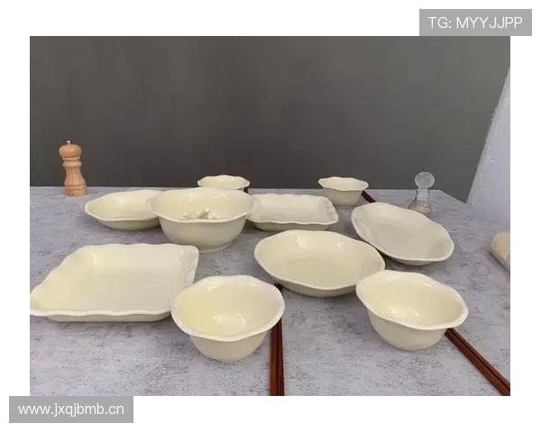 傅园慧随手晒个早餐就把我打回现实——她的碗碟比我整套餐具还贵