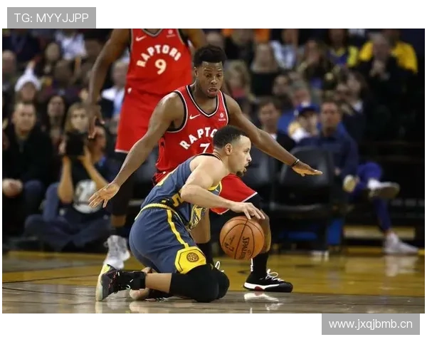 判断阻挡犯规的三大标准，看懂这些你才不会误判